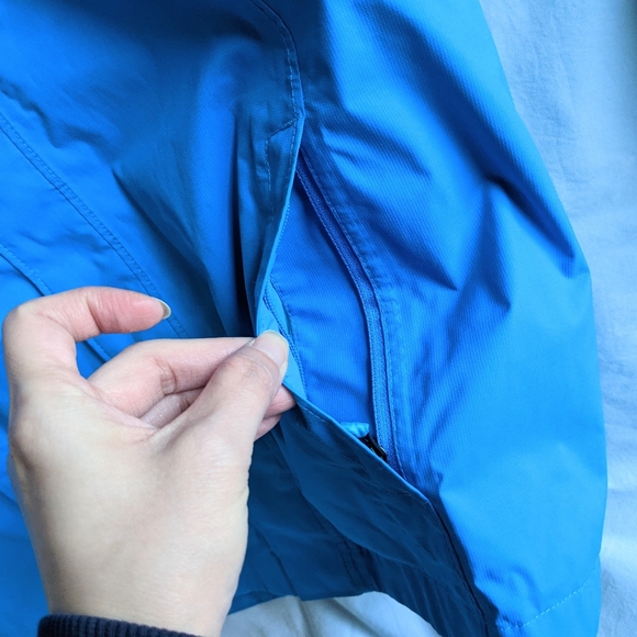 Like new The North Face Dry Vent Jacket size M 10-12 - Picture 12 of 13